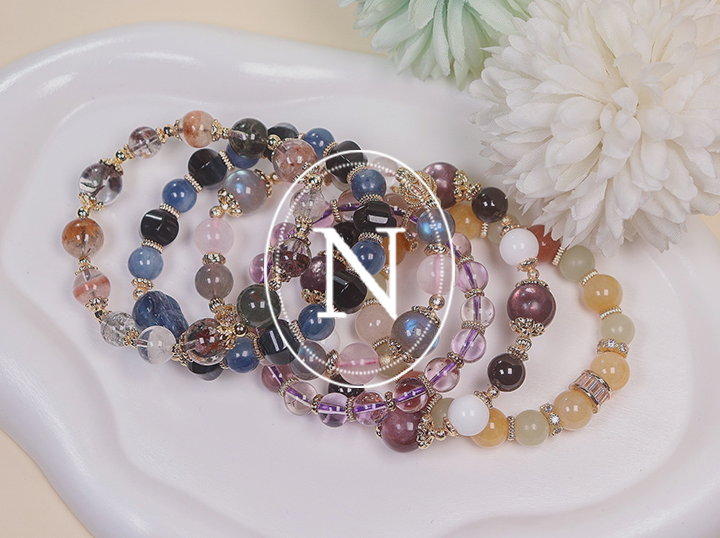 Shop Ninestones on Atome