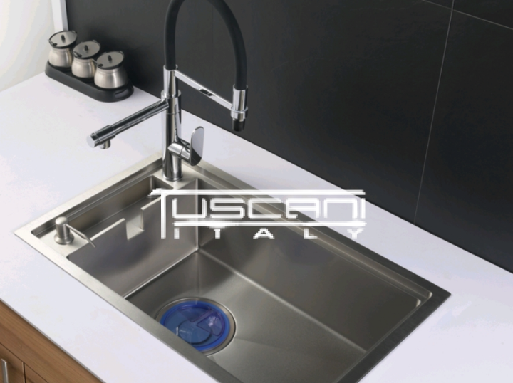 Shop Tuscani Italy on Atome