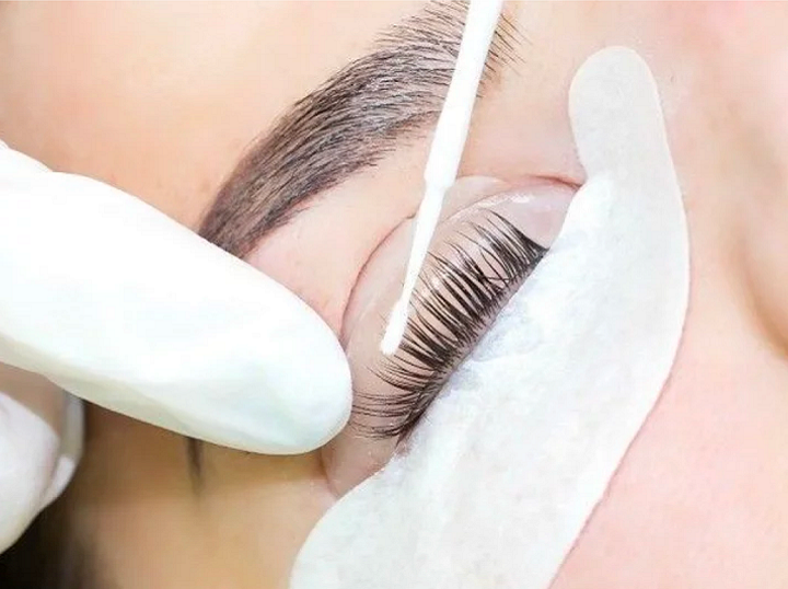 Shop Skinlash on Atome