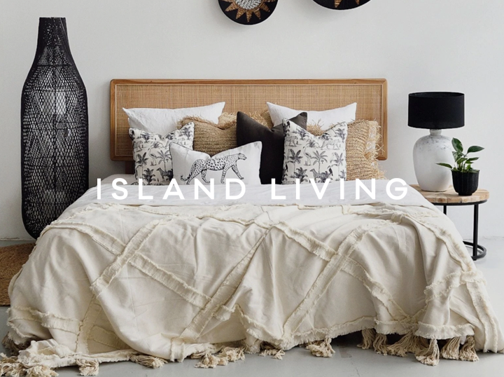 Shop Island Living on Atome