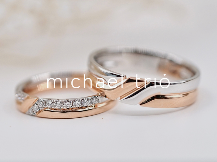 Shop Michael Trio on Atome