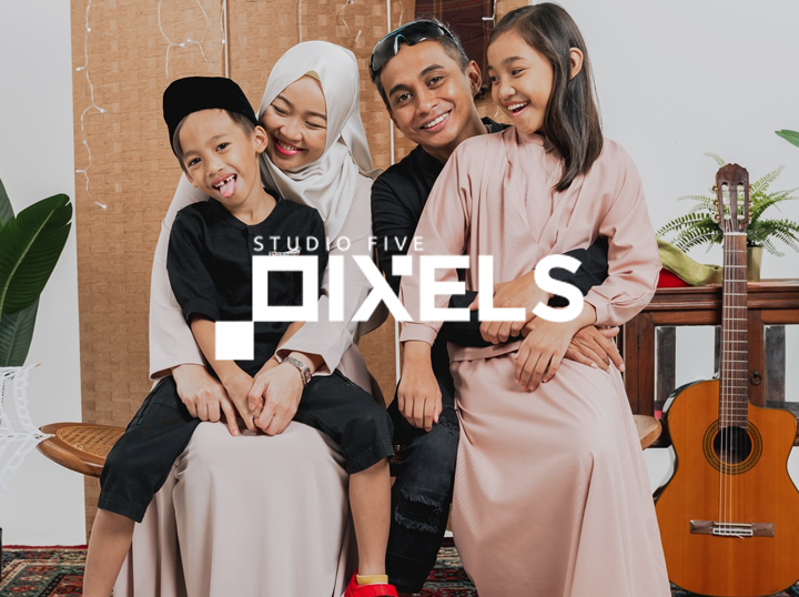Shop Studio Five Pixels on Atome