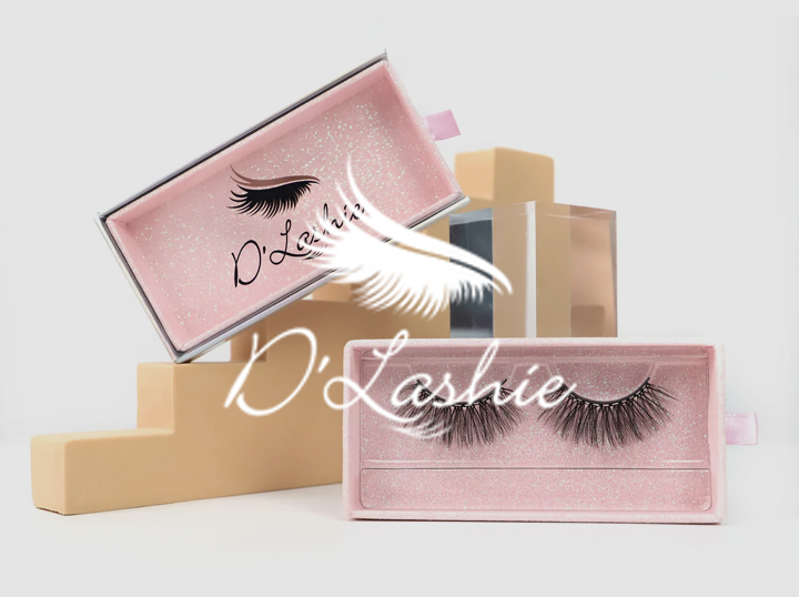 Shop D'Lashie on Atome