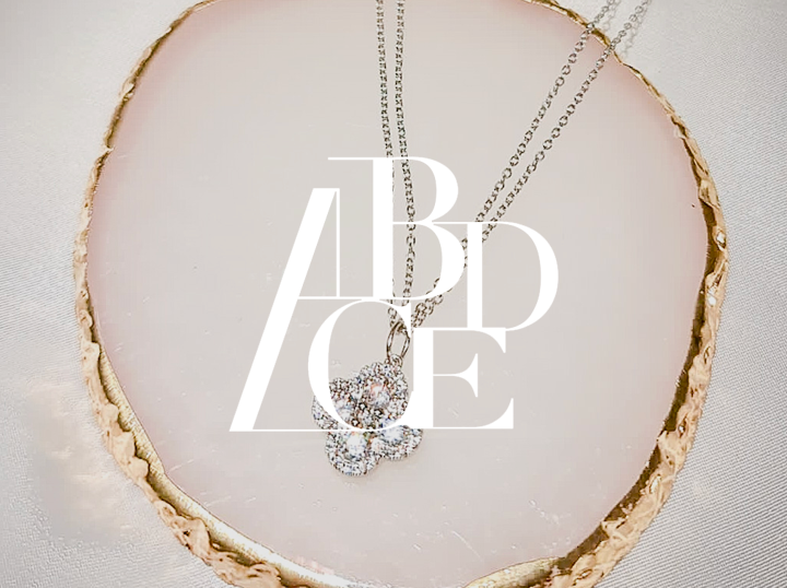 Shop Abcde on Atome