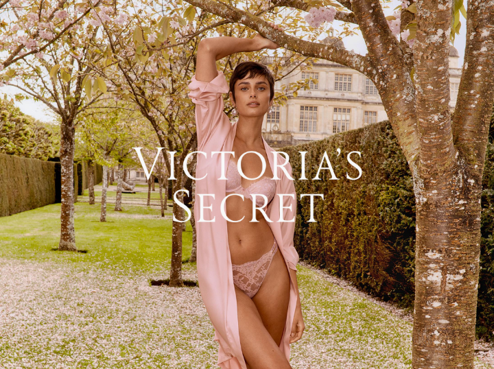 Shop Victoria's Secret on Atome