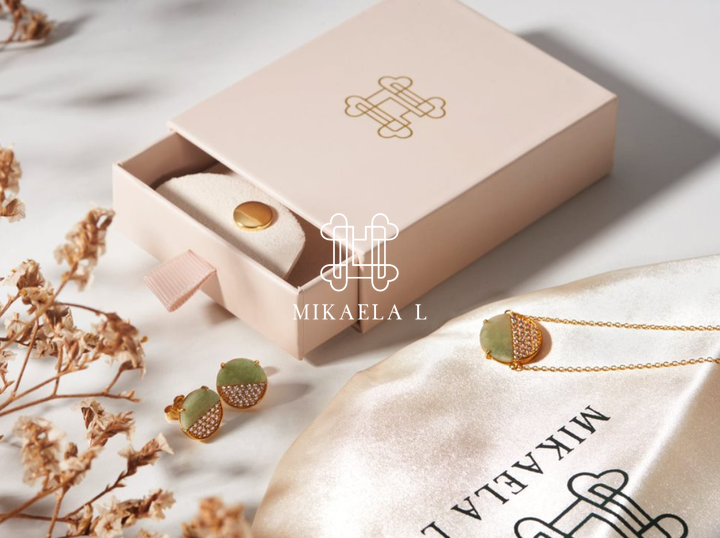 Shop Mikaela L on Atome