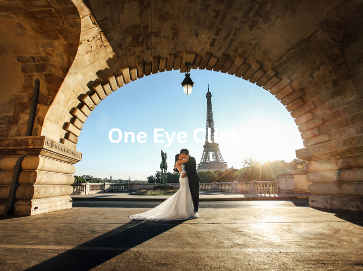 Shop One Eye Click on Atome